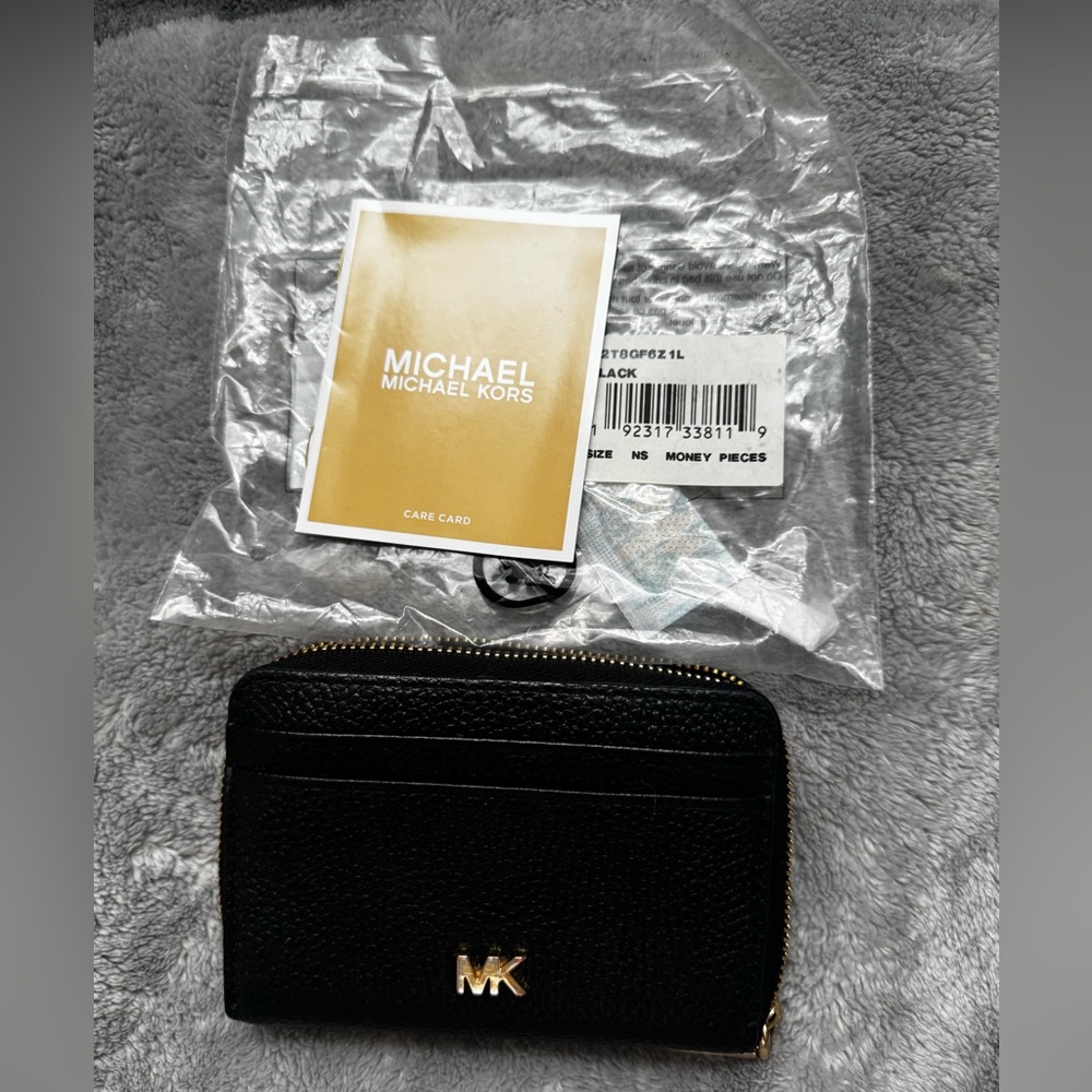 Michael Kors Black and Gold Zip Wallet